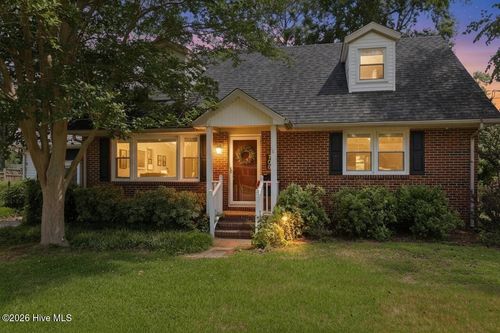 706 Christine Ave, Jacksonville, NC, 28540-6805 | Card Image