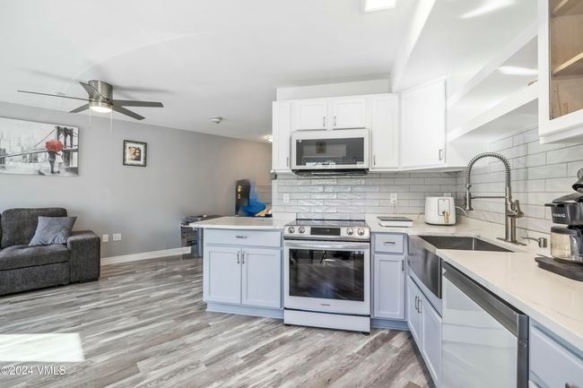 R-307 - 216 Main St, Condo with 1 bedrooms, 2 bathrooms and 2 parking in Edwards CO | Image 4