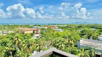 838 - 151 Crandon Blvd, Condo with 2 bedrooms, 2 bathrooms and null parking in Key Biscayne FL | Image 2