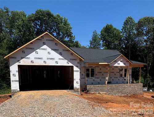 1895 Knolls Dr, Newton, NC, 28658-9382 | Card Image