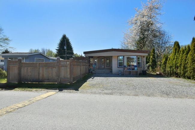 120A - 1413 Sunshine Coast Highway, House other with 3 bedrooms, 2 bathrooms and 3 parking in Gibsons BC | Image 1