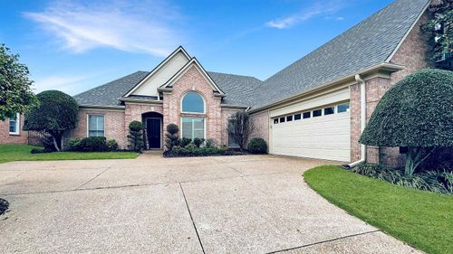 1100 Mossy Knoll Dr, Cordova, TN, 38018 | Card Image