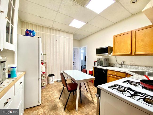 8 Commonwealth Ave, Home with 0 bedrooms, 0 bathrooms and null parking in CLAYMONT DE | Image 63