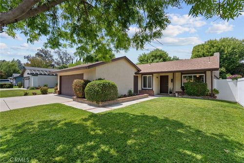 24419 Denise Pl, Newhall, CA, 91321-2340 | Card Image