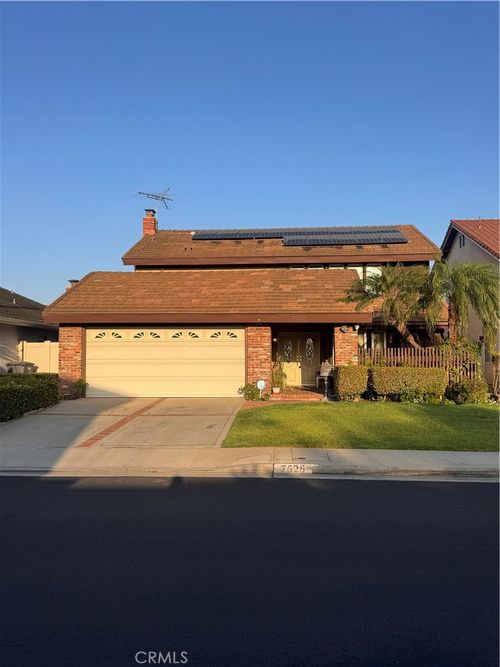 7525 Kevin Ln, La Palma, CA, 90623-1560 | Card Image