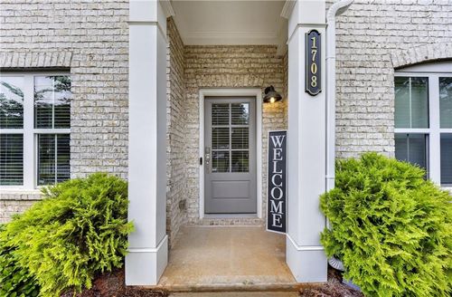 1708 Evenstad Way, Smyrna, GA, 30080-5401 | Card Image