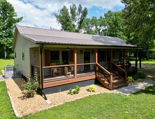 7076 Co Rd 10, Florence, AL, 35633 | Card Image
