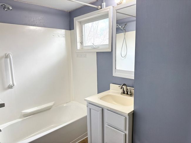 7 Stanton Ave, House other with 4 bedrooms, 1 bathrooms and 2 parking in Huntington MA | Image 17