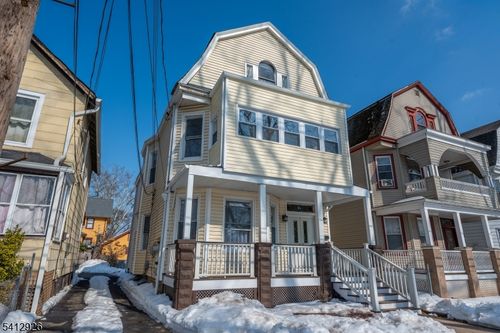 loft-24 Llewellyn Ave, Bloomfield, NJ, 07003-2350 | Card Image