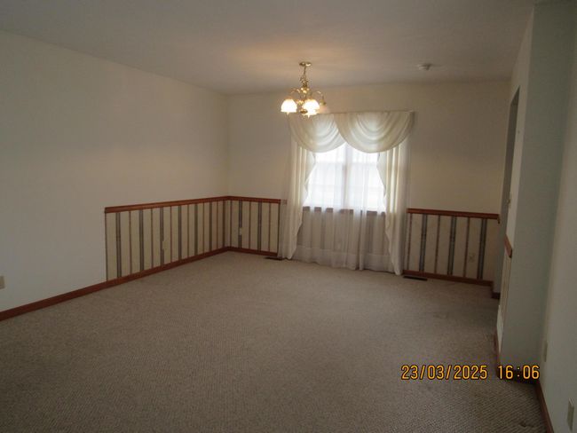 411 Chatham Rd, House other with 3 bedrooms, 2 bathrooms and null parking in Circleville OH | Image 7