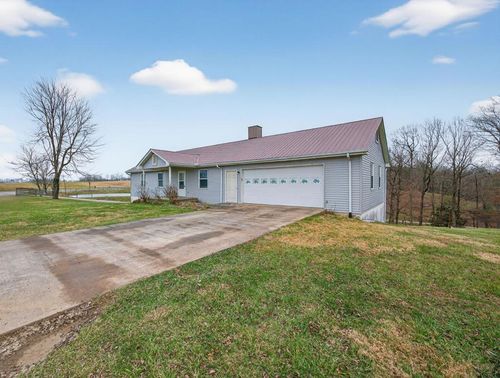 3614 Muddy Pond Rd, Monterey, TN, 38574-5522 | Card Image
