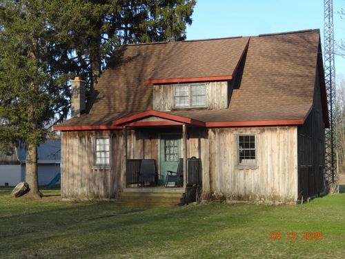 640 S Oak Ave, White Cloud, MI, 49349-8922 | Card Image