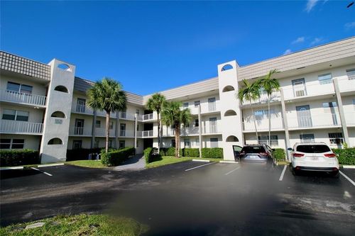 106-8590 Sunrise Lakes Blvd, Sunrise, FL, 33322-1419 | Card Image
