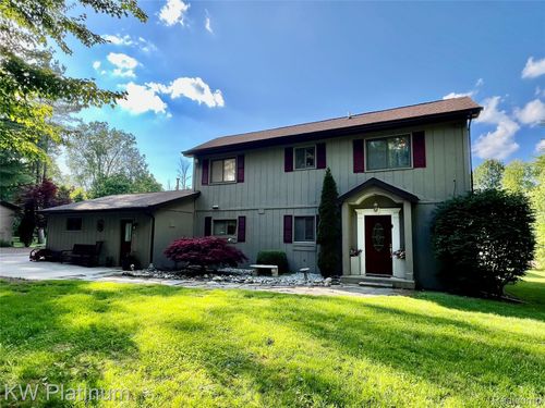 7135 Gardner Line Rd, Lexington, MI, 48450-9797 | Card Image