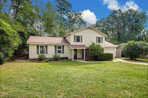 5804 Dumfries Drive, Raleigh, NC, 27609 | Card Image