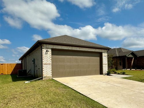 1420 Waverley Dr, Greenville, TX, 75402-7608 | Card Image