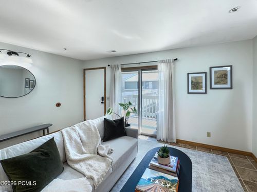 unit-7-1690 Upper Ironhorse Loop, Park City, UT, 84060-5326 | Card Image