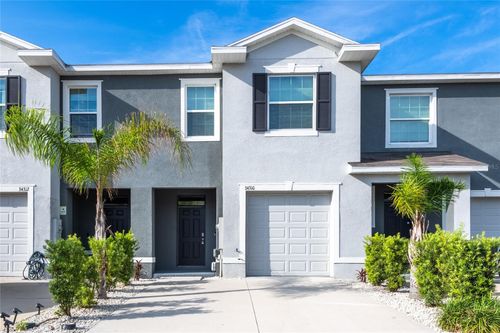 34310 Redwood Dawn Ln, WESLEY CHAPEL, FL, 33543-7344 | Card Image