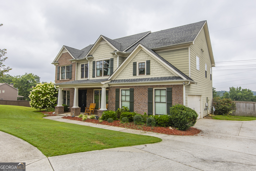 Climbing Rose St, Buford, GA 30519