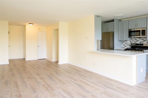 apt-5f-610 Waring Ave, Bronx, NY, 10467-7721 | Card Image
