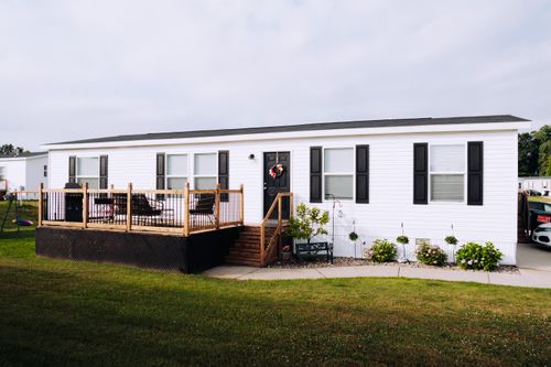 11710 Torrey Trl Nw, Grand Rapids, MI, 49534-8715 | Card Image