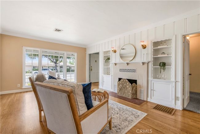 695 W 13 Th St, House other with 2 bedrooms, 2 bathrooms and 1 parking in Upland CA | Image 5