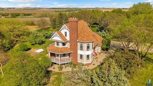 26918 Baker Park Pl, Sioux Falls, SD, 57108-8202 | Card Image