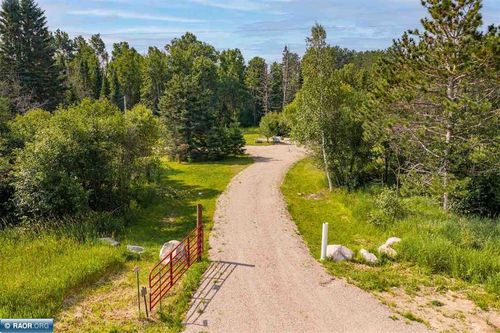 8440 N Hayland Road, Embarrass, MN, 55732 | Card Image