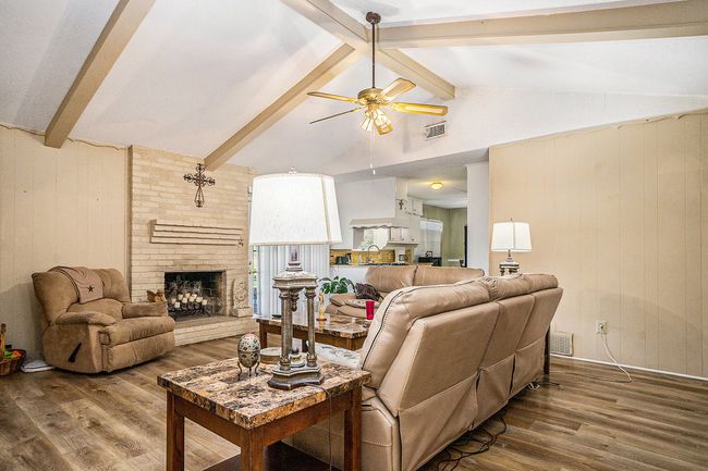 7332 Trimble Dr, House other with 3 bedrooms, 2 bathrooms and null parking in Fort Worth TX | Image 8