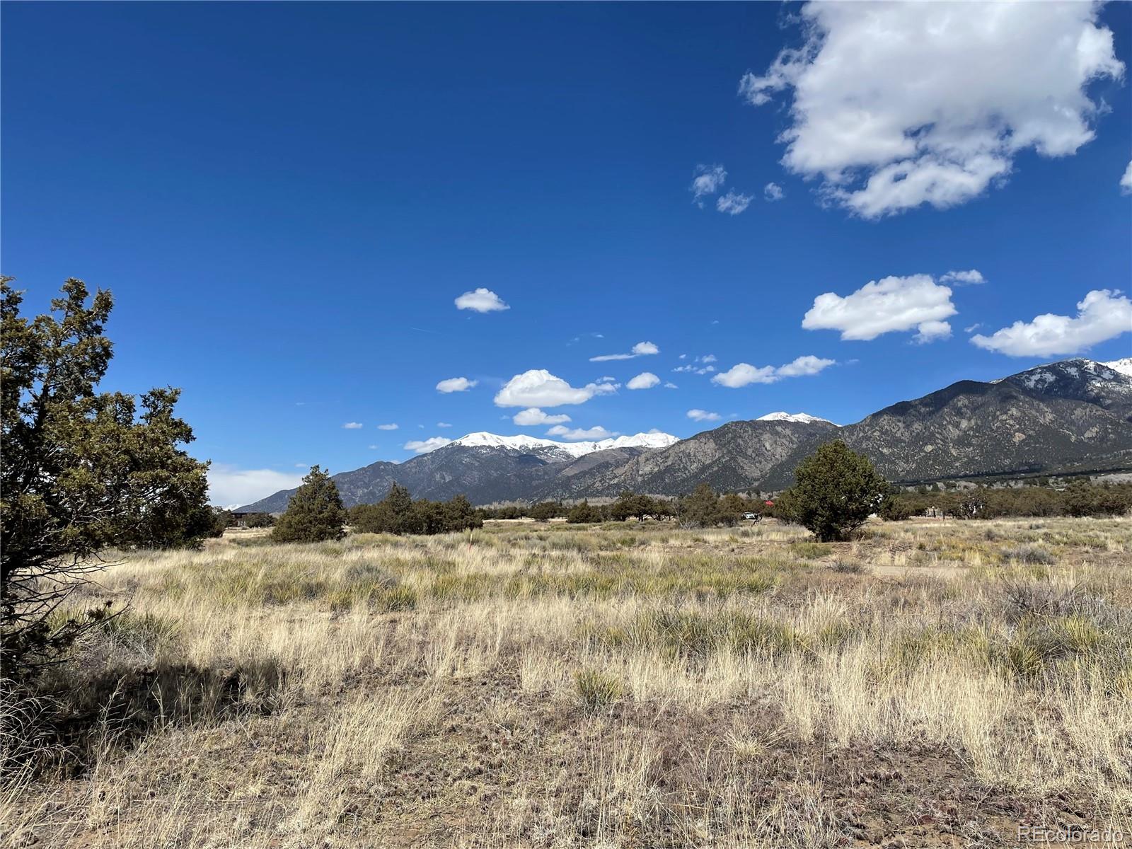 Land in Crestone 4