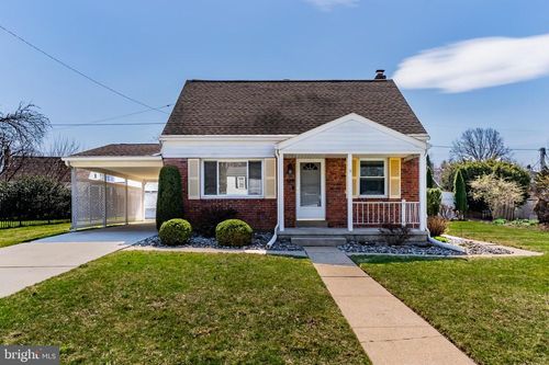 1911 Columbia Ave, Camp Hill, PA, 17011-5421 | Card Image