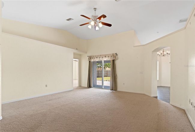 6500 Se 8 Th Street Rd, House other with 3 bedrooms, 2 bathrooms and null parking in OCALA FL | Image 10