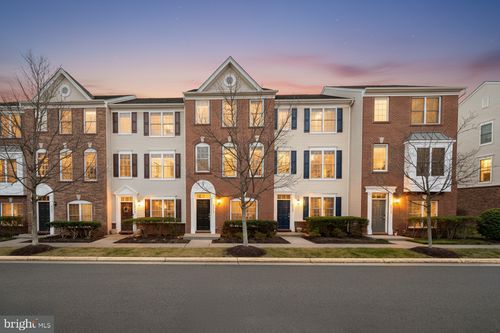 42919 Pamplin Ter, CHANTILLY, VA, 20152-6733 | Card Image