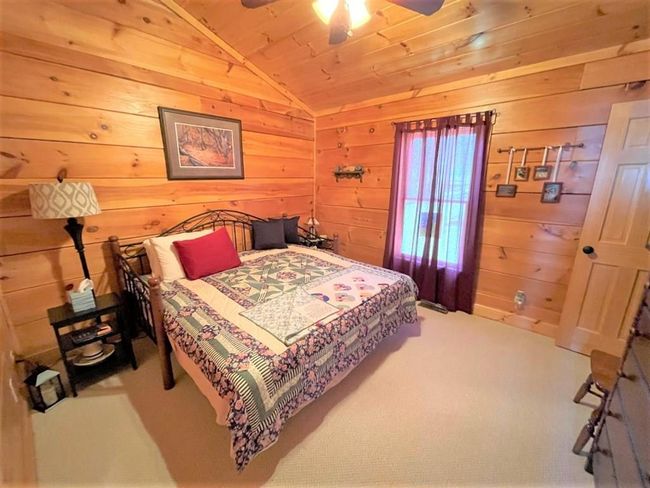 198 F S T Ln, House other with 3 bedrooms, 3 bathrooms and null parking in Fancy Gap VA | Image 20