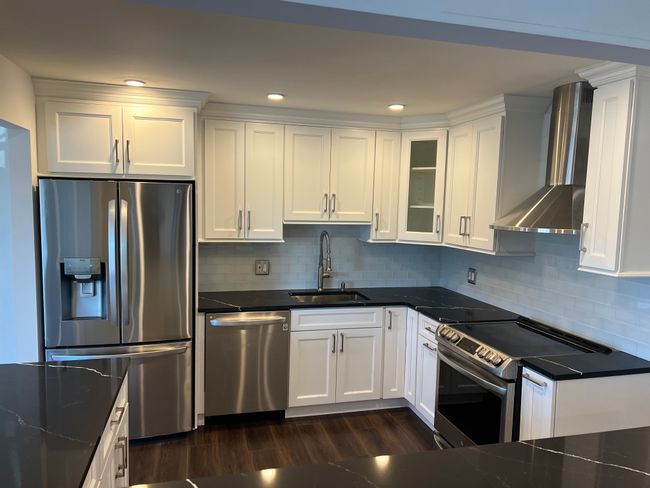 APT-202 - 6157 Orchard Lake Rd, Condo with 3 bedrooms, 2 bathrooms and null parking in West Bloomfield MI | Image 12