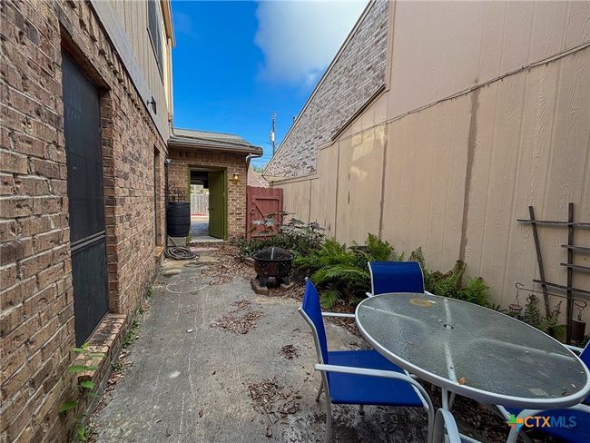 APT-28 - 101 Maplewood Dr, Condo with 3 bedrooms, 2 bathrooms and null parking in Victoria TX | Image 30