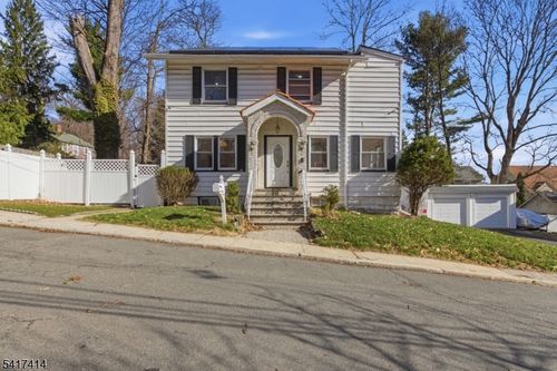 50 Ridgehurst Rd, West Orange, NJ, 07052-5717 | Card Image