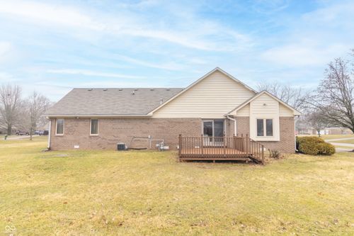 385 N Summerfield Dr, Greenfield, IN, 46140-8400 | Card Image