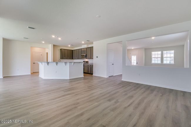 11144 Spring Meadows Rd, House other with 4 bedrooms, 2 bathrooms and null parking in Jacksonville FL | Image 8