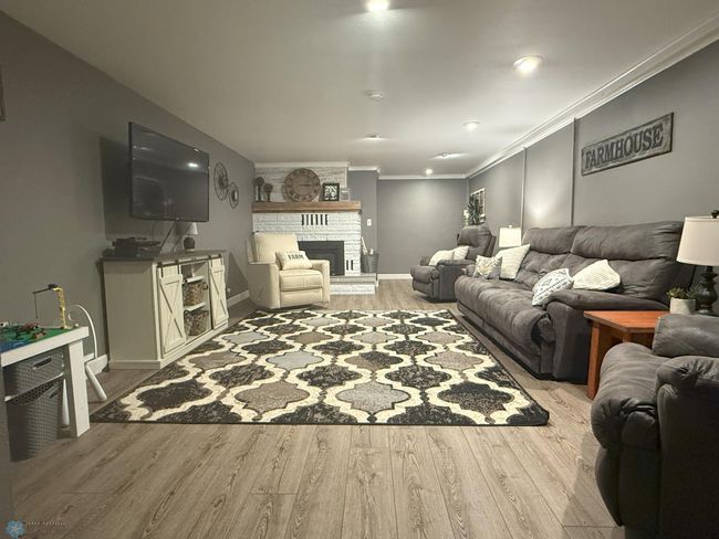 Basement Family Room | Image 22