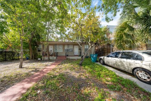 170 Ne 48th St, Miami, FL, 33137-3148 | Card Image
