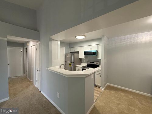unit-i-6921 Victoria Dr, ALEXANDRIA, VA, 22310-4370 | Card Image