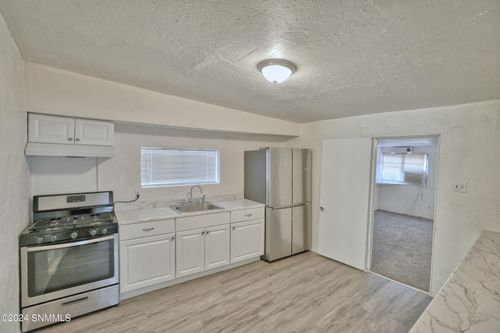 525 Texas Avenue, Las Cruces, NM, 88001 | Card Image