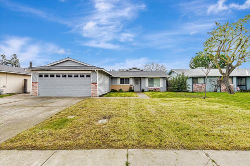 1134 Prospector Dr, Stockton, CA, 95210-1480 | Card Image