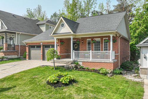 37 Tanglewood Cres, Oro Medonte, ON, L0L2L0 | Card Image