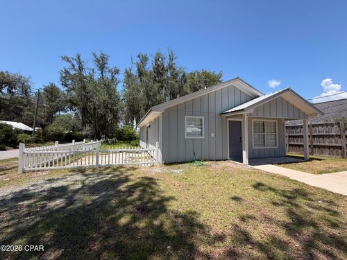 601 E 4th Ct, Panama City, FL, 32401-3717 | Card Image
