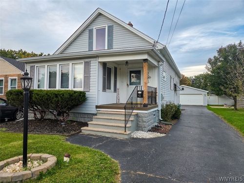 48 Lenox St, West Seneca, NY, 14224-2610 | Card Image
