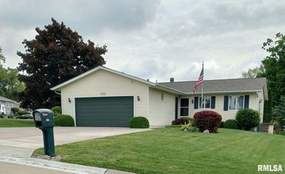 4433 N Lincoln Avenue, House other with 3 bedrooms, 1 bathrooms and null parking in Davenport IA | Image 1