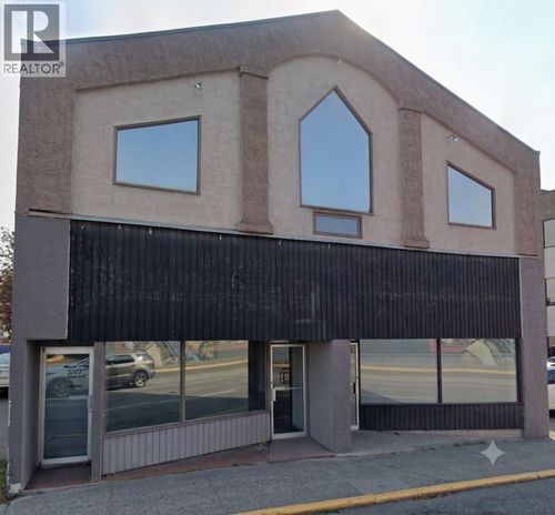 a-3202 32 Ave, Vernon, BC, V1T2M5 | Card Image