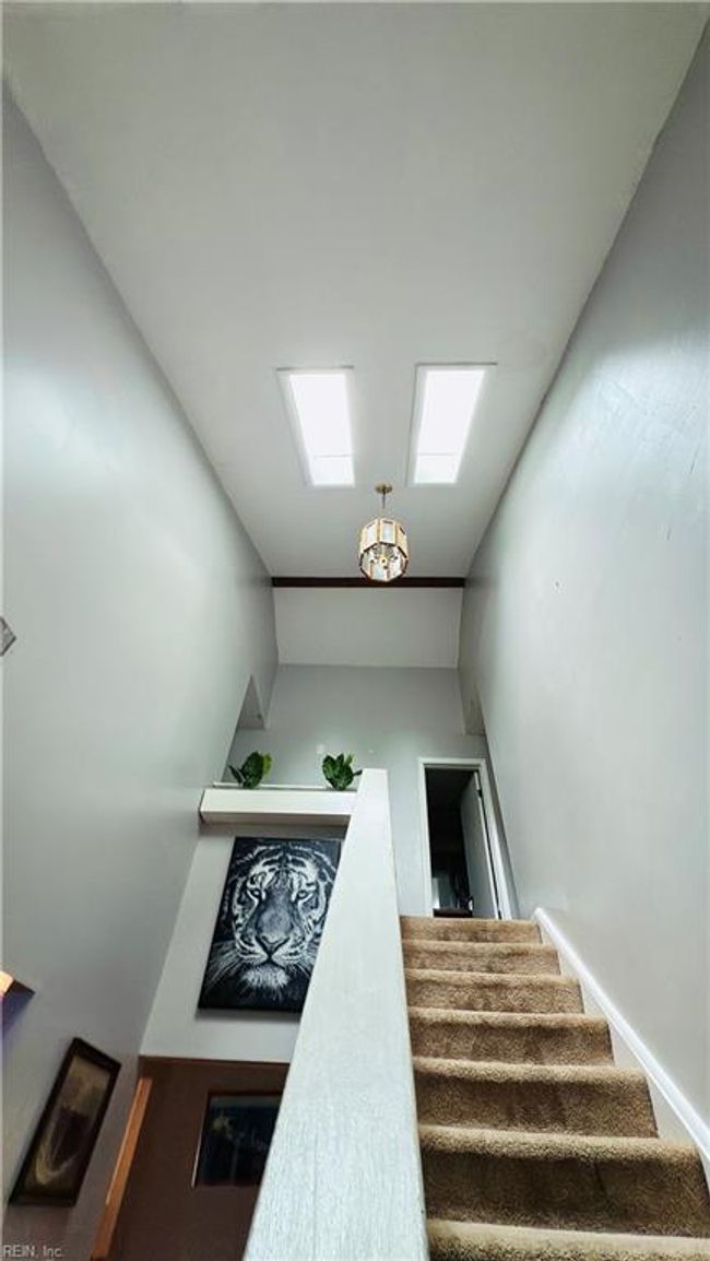 Stairwell | Image 29